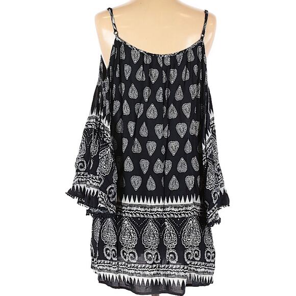 En Creme ASOS Boho Bandana Print Dark Blue & White Cold Shoulder Shift Dress - Picture 2 of 12